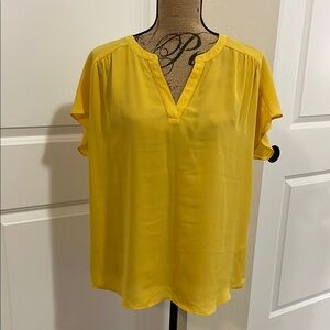 Banana Republic Yellow Relaxed Boxy Blouse. L